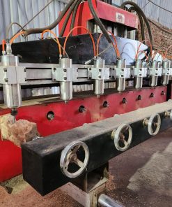 Máy CNC khắc tượng gỗ 8 đầu Naik