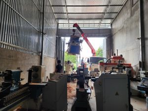 Giao máy tiện gỗ CNC cấp phôi tự động Thường Tín-HN ngày 24-01-2024