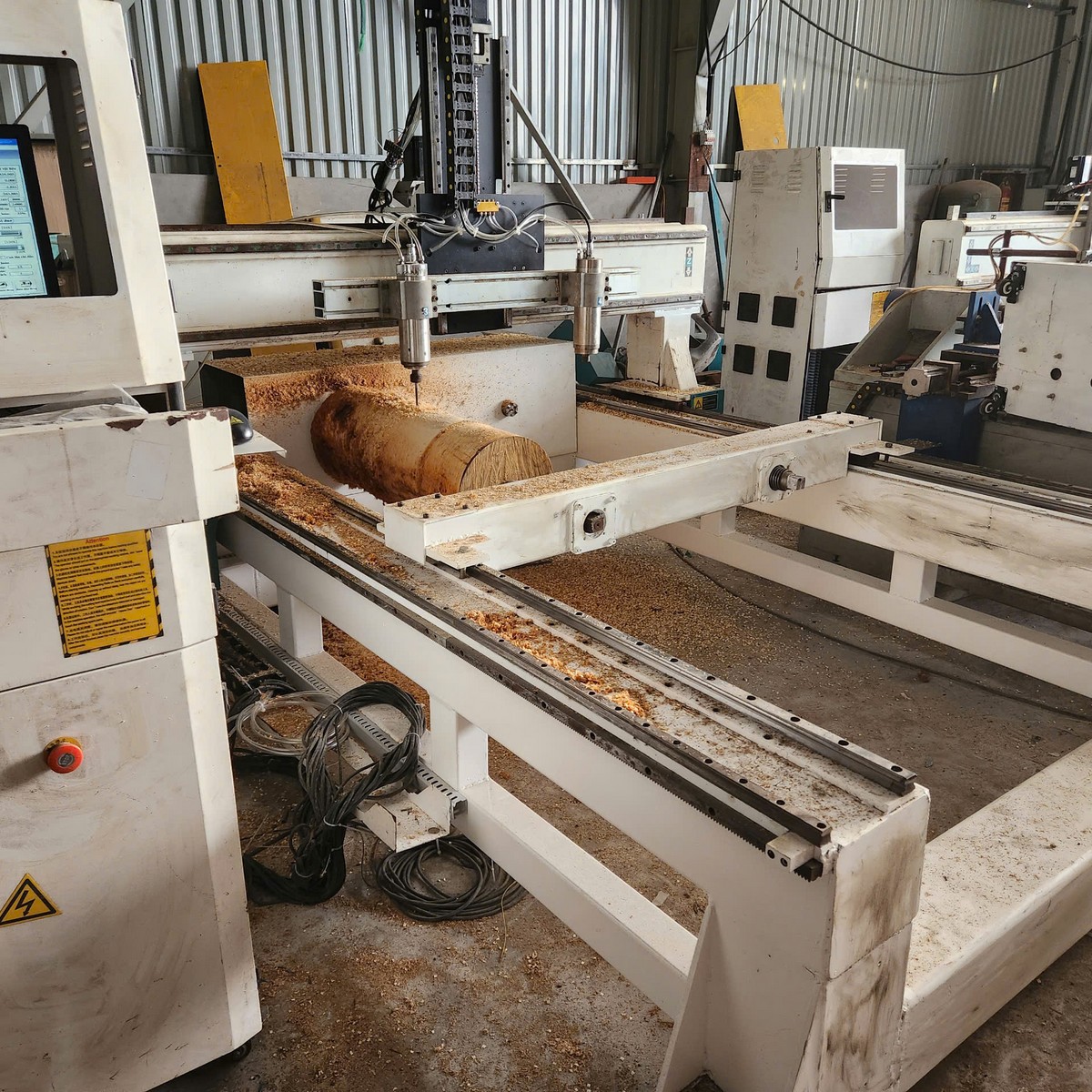 Máy đục tượng CNC 2 đầu khoang 65x2m