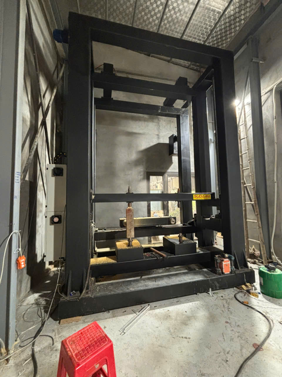 máy đục tượng khổ lớn 2m5x70